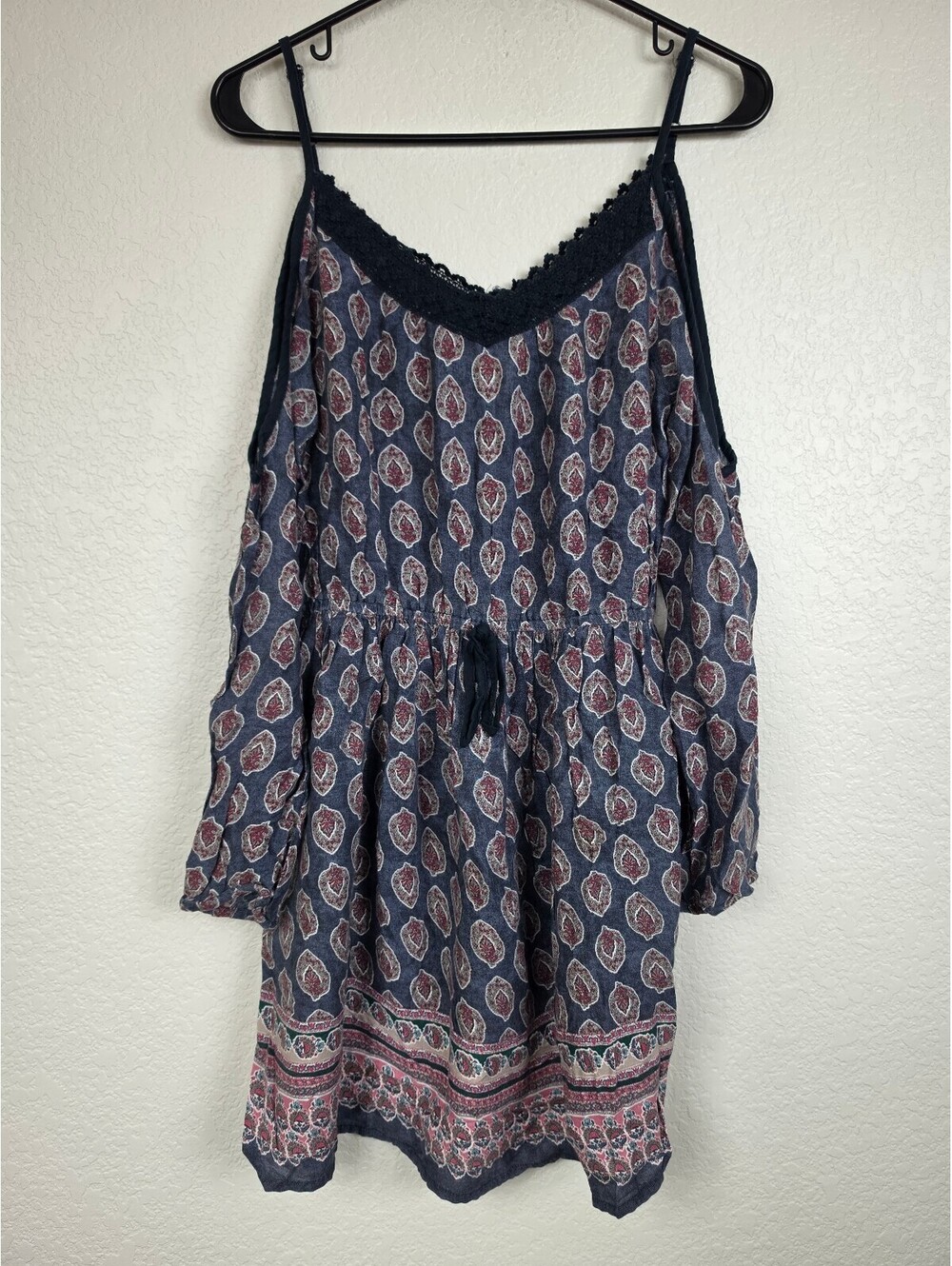 Anthropologie Band of Gypsies Cold Shoulder Dress